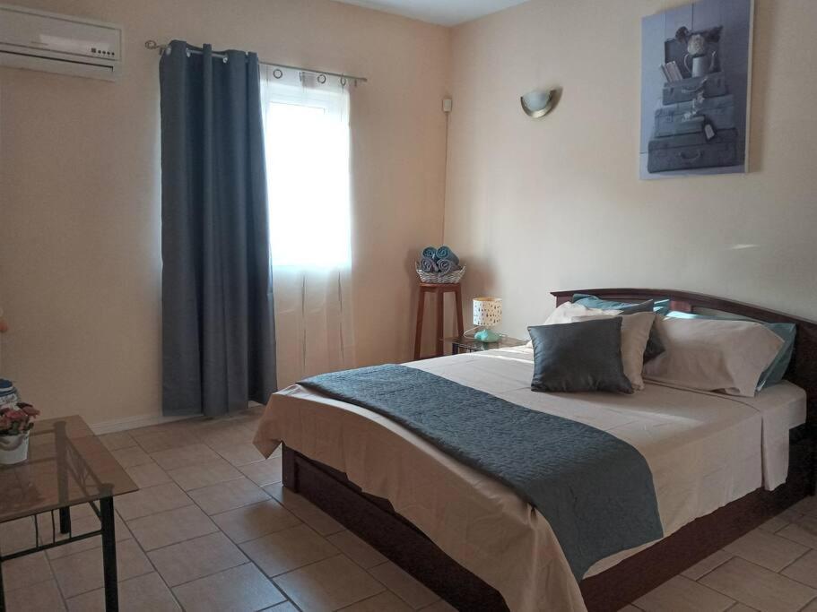 Sunshine Luxurious Villa:4 Mins Walk From Beach Flic-en-Flacq Buitenkant foto