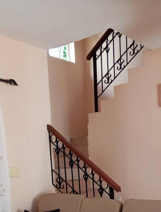 Sunshine Luxurious Villa:4 Mins Walk From Beach Flic-en-Flacq Buitenkant foto